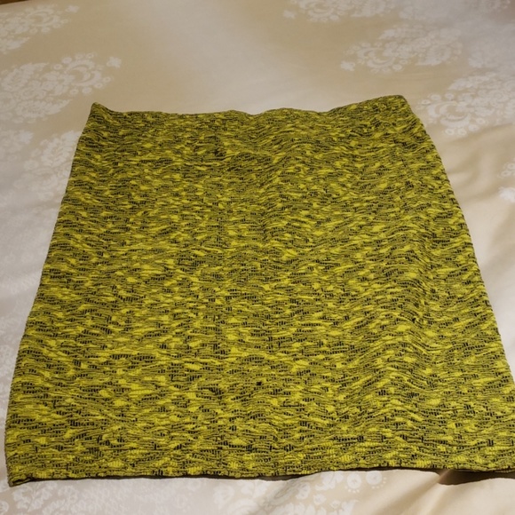 BCBGeneration Dresses & Skirts - Bcbg stretch skirt